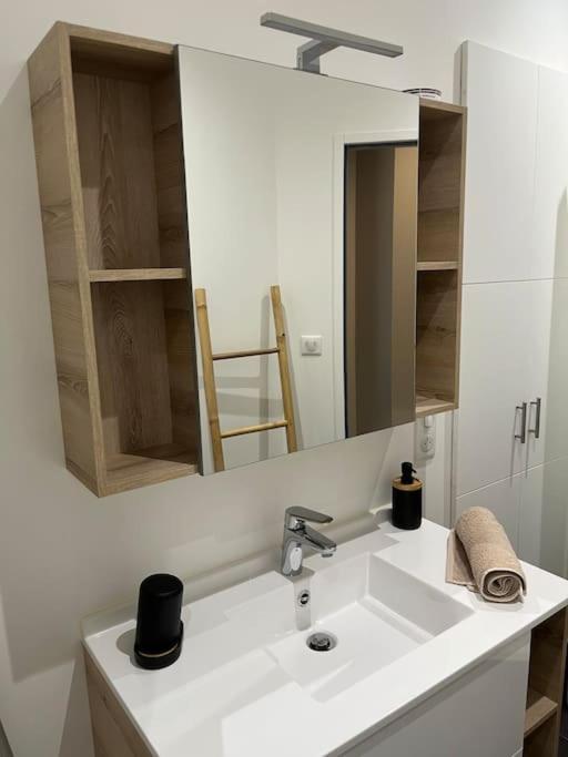 Superbe Appartement Plein Centre Millau Kültér fotó