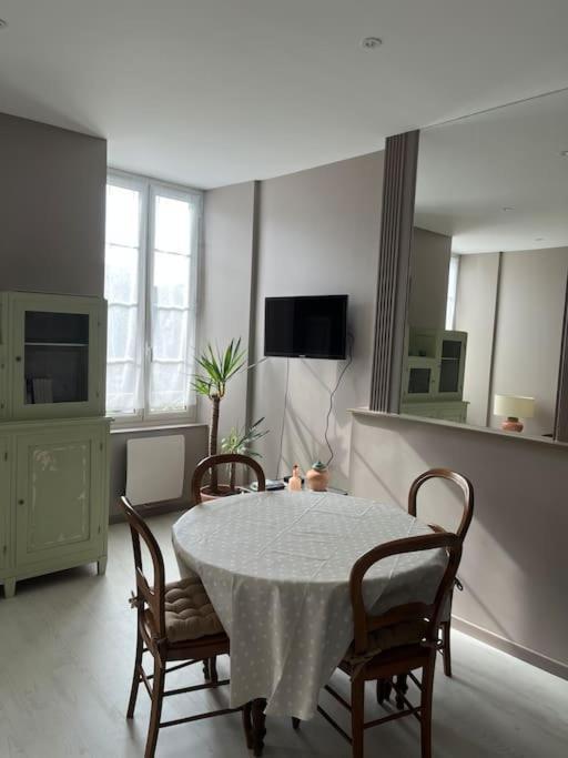 Superbe Appartement Plein Centre Millau Kültér fotó